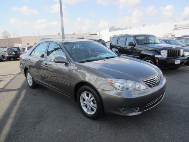 Photo of 2005 Toyota Camry