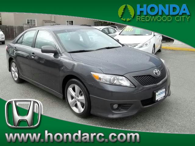 Photo of 2011 Toyota Camry