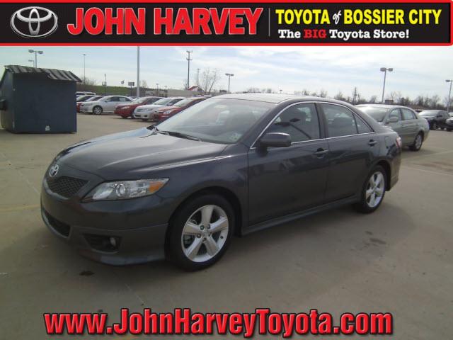 Photo of 2011 Toyota Camry