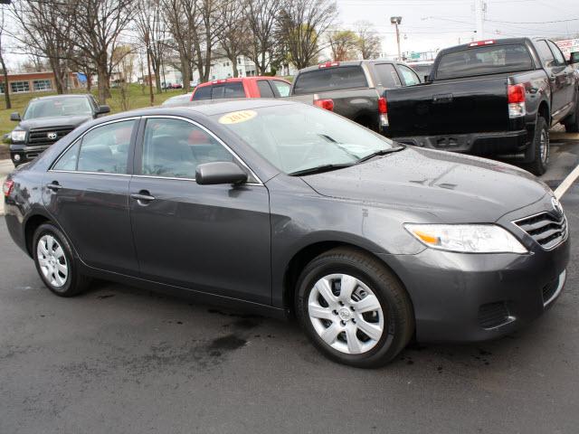 Photo of 2011 Toyota Camry
