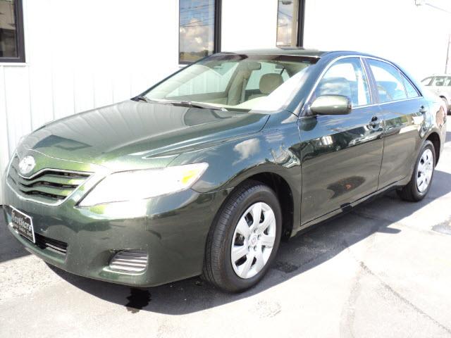 Photo of 2011 Toyota Camry