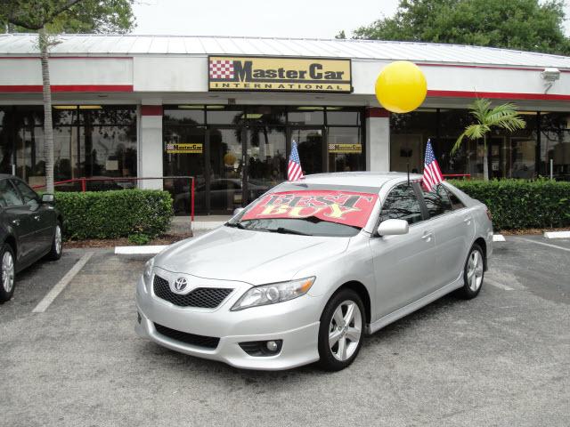 Photo of 2010 Toyota Camry