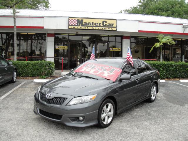 Photo of 2010 Toyota Camry