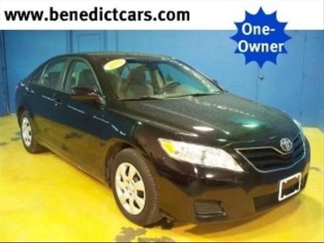 Photo of 2011 Toyota Camry