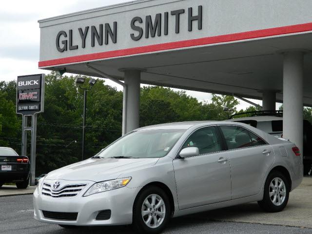 Photo of 2011 Toyota Camry