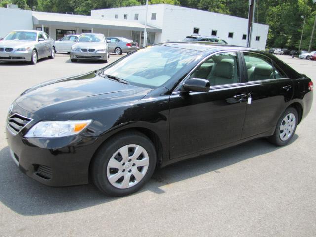 Photo of 2010 Toyota Camry