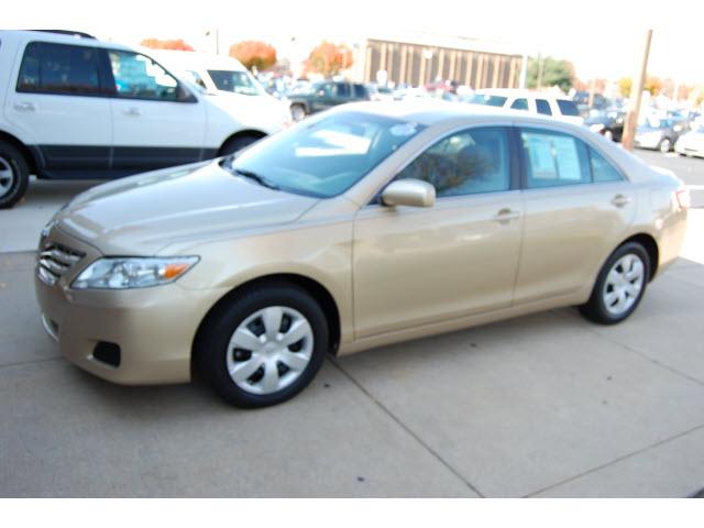 Photo of 2011 Toyota Camry