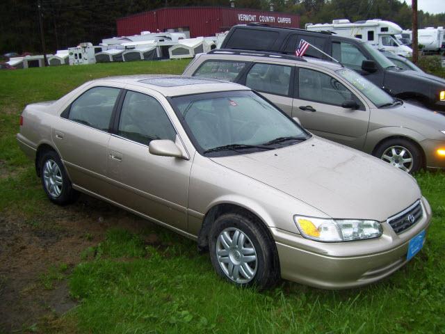 Photo of 2001 Toyota Camry