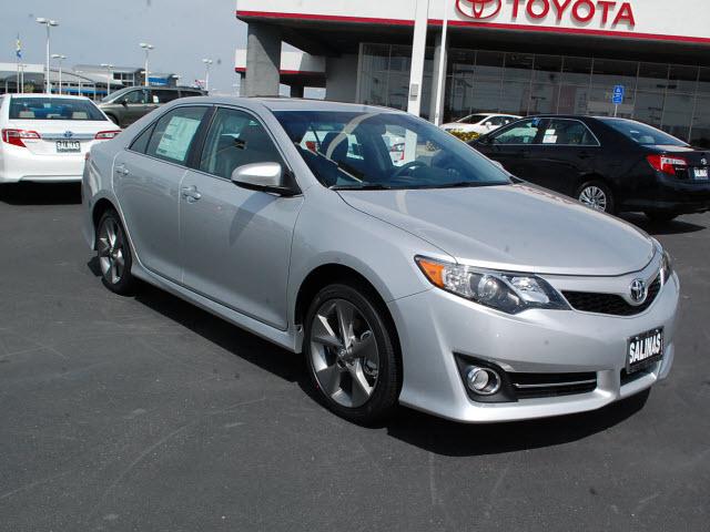 Photo of 2012 Toyota Camry
