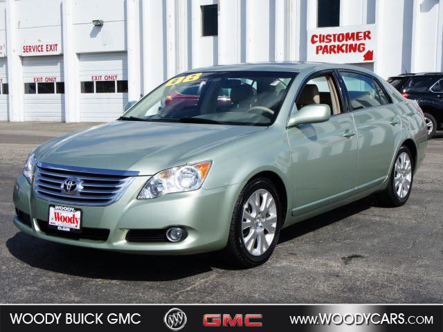 Photo of 2008 Toyota Avalon
