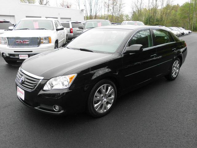 Photo of 2008 Toyota Avalon