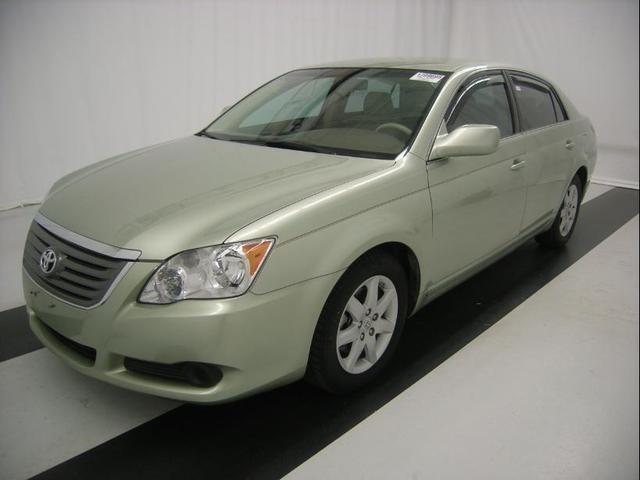 Photo of 2008 Toyota Avalon