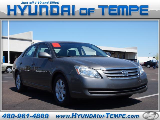 Photo of 2006 Toyota Avalon