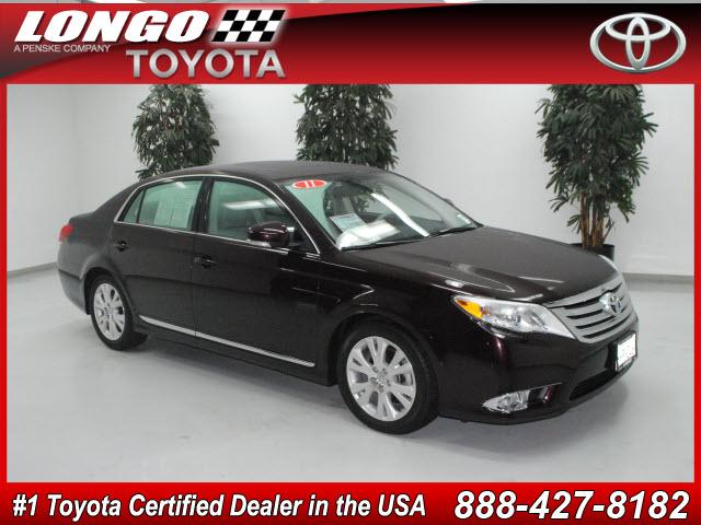 Photo of 2011 Toyota Avalon