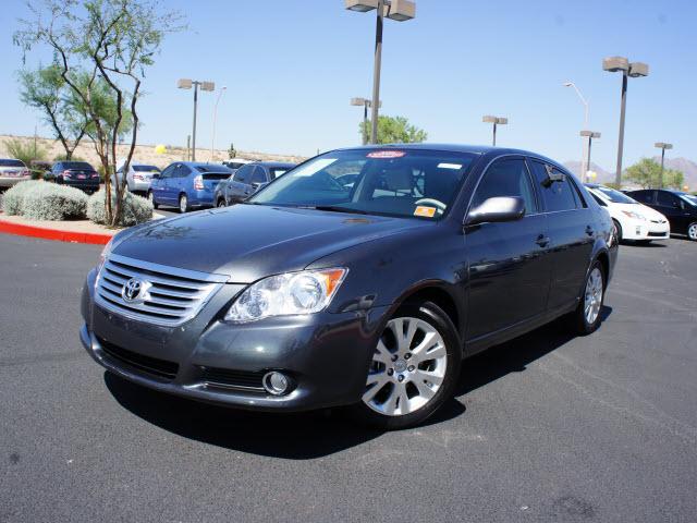 Photo of 2010 Toyota Avalon