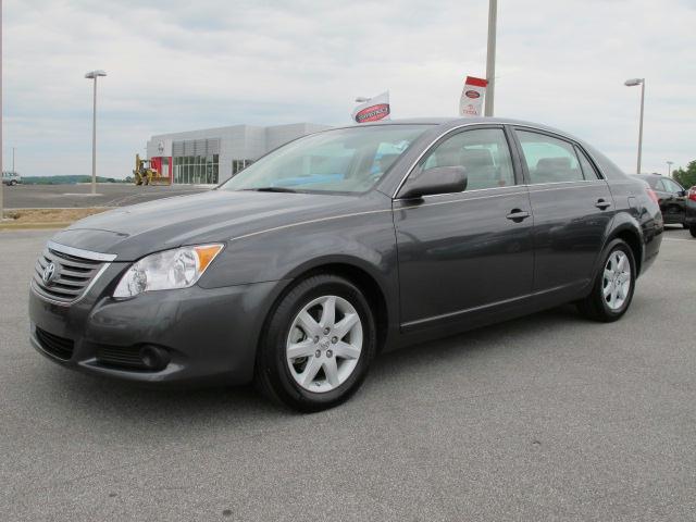 Photo of 2010 Toyota Avalon