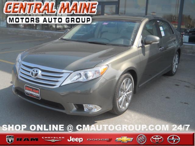 Photo of 2012 Toyota Avalon