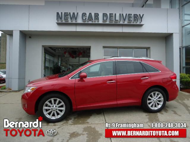 Photo of 2010 Toyota Venza