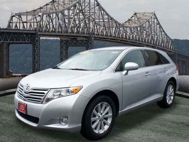 Photo of 2009 Toyota Venza