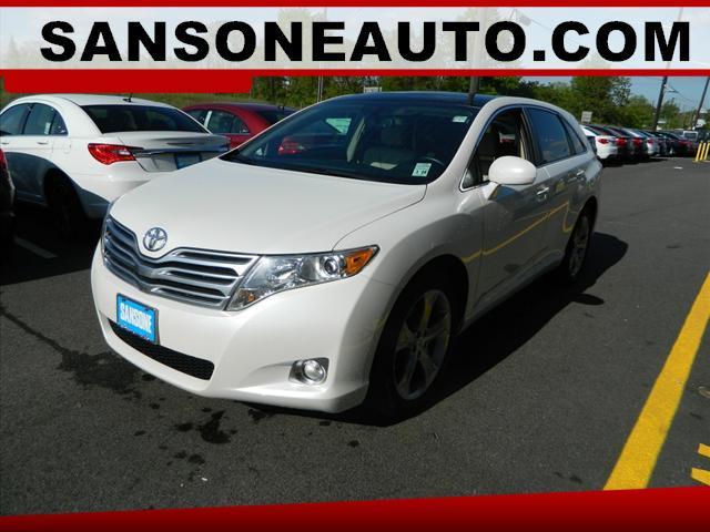 Photo of 2010 Toyota Venza