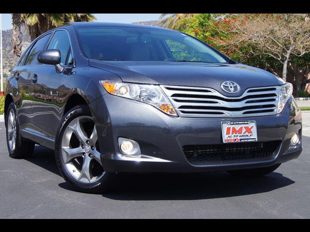 Photo of 2010 Toyota Venza