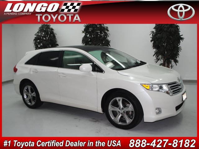 Photo of 2010 Toyota Venza