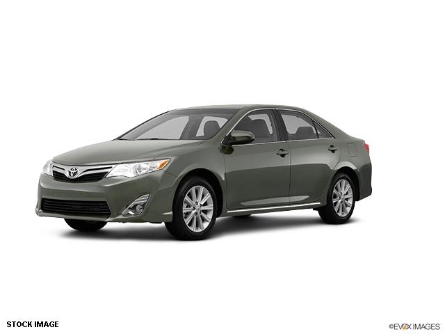 Photo of 2012 Toyota Camry