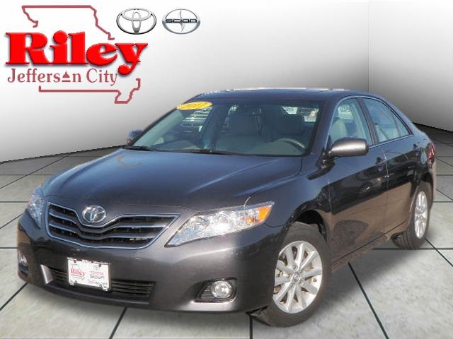 Photo of 2011 Toyota Camry
