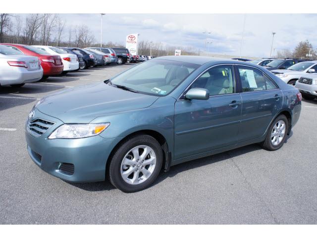 Photo of 2011 Toyota Camry