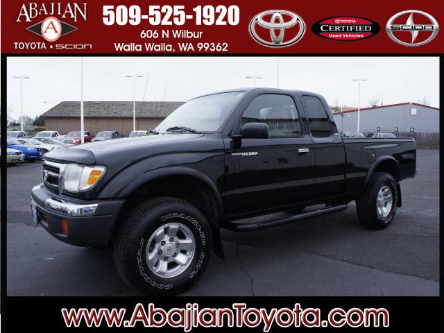 Photo of 1999 Toyota Tacoma