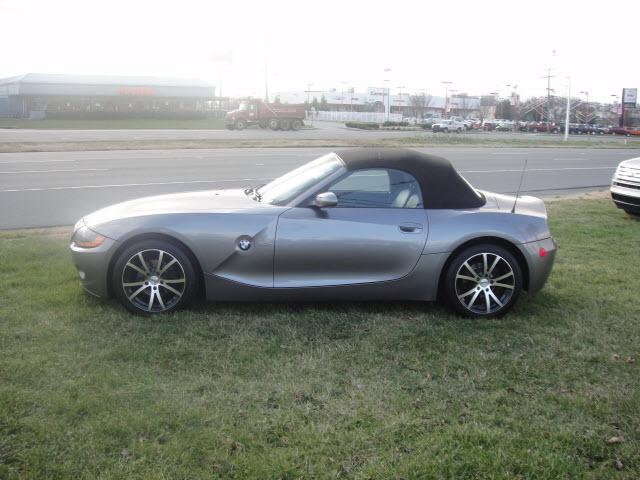 Photo of 2003 BMW Z4