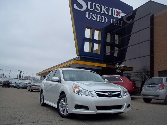 Photo of 2010 Subaru Legacy Chicago Illinois