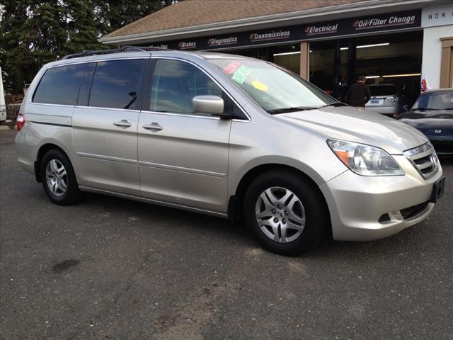Photo of 2005 Honda Odyssey