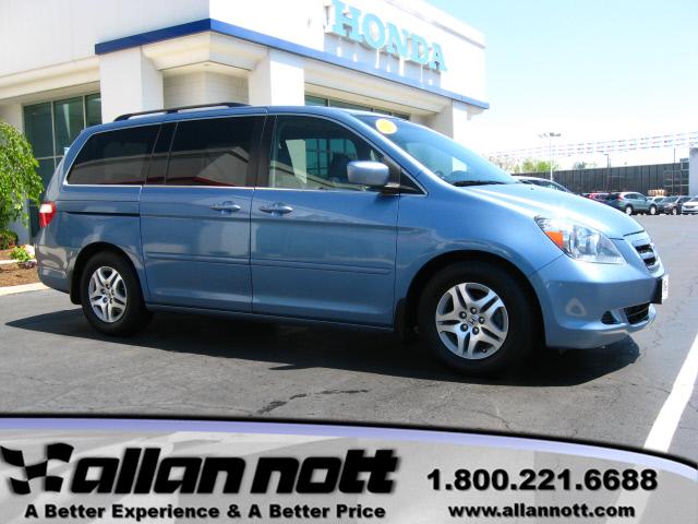 Photo of 2005 Honda Odyssey