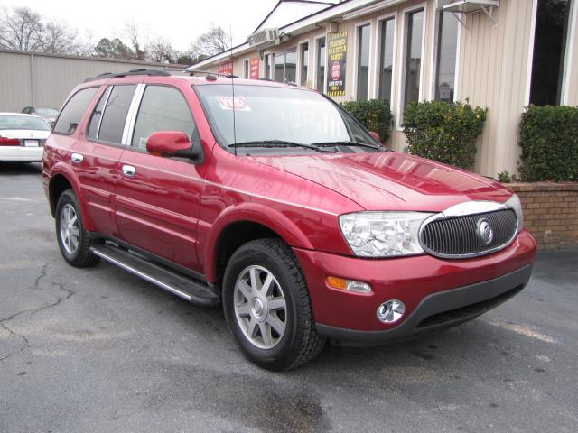 Photo of 2005 Buick Rainier
