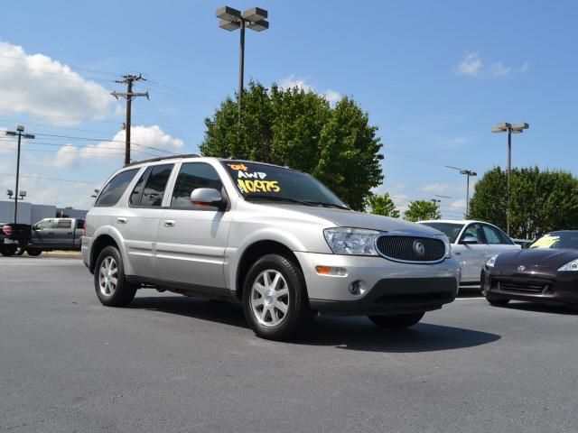 Photo of 2004 Buick Rainier