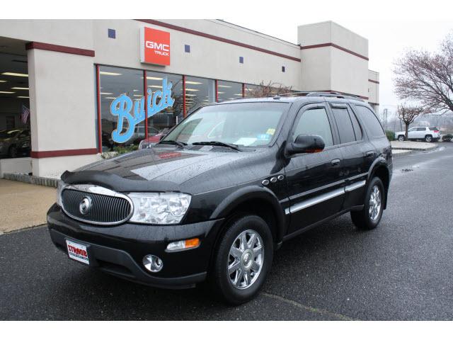 Photo of 2004 Buick Rainier