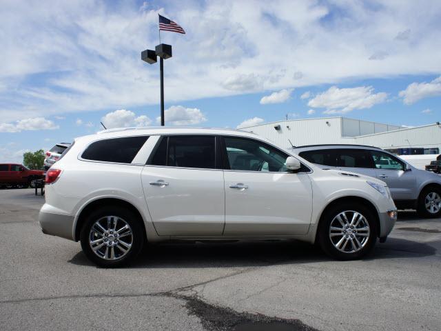 Photo of 2010 Buick Enclave