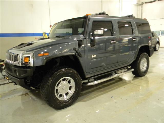 Photo of 2005 HUMMER H2