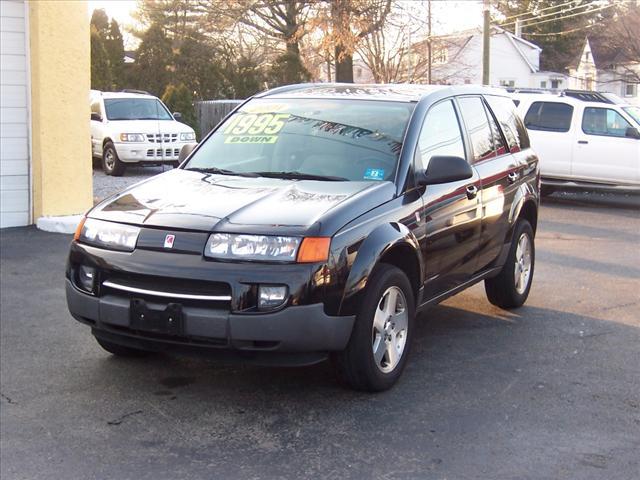 Photo of 2004 Saturn Vue