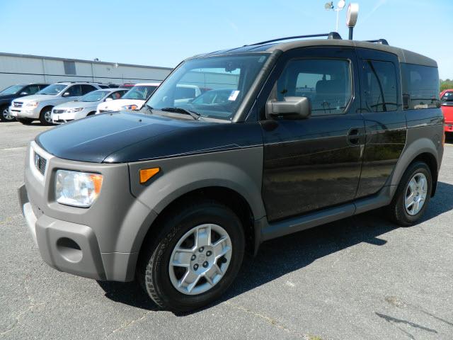 Photo of 2005 Honda Element