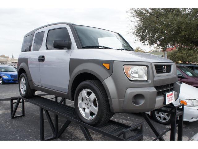 Photo of 2003 Honda Element