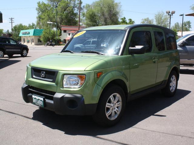 Photo of 2006 Honda Element