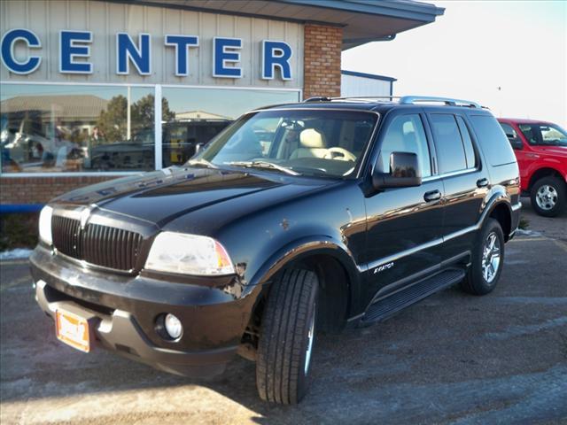 Photo of 2005 Lincoln Aviator