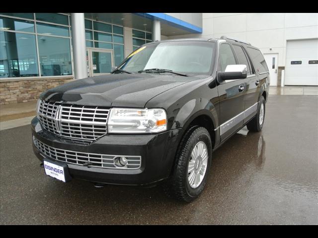 Photo of 2007 Lincoln Navigator L