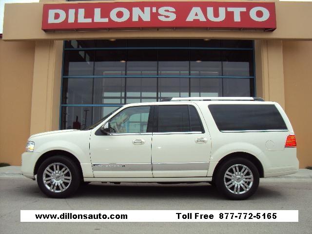 Photo of 2008 Lincoln Navigator L
