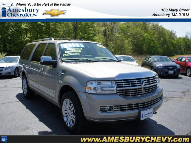 Photo of 2007 Lincoln Navigator L