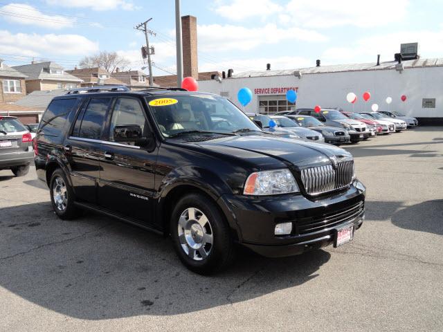 Photo of 2005 Lincoln Navigator