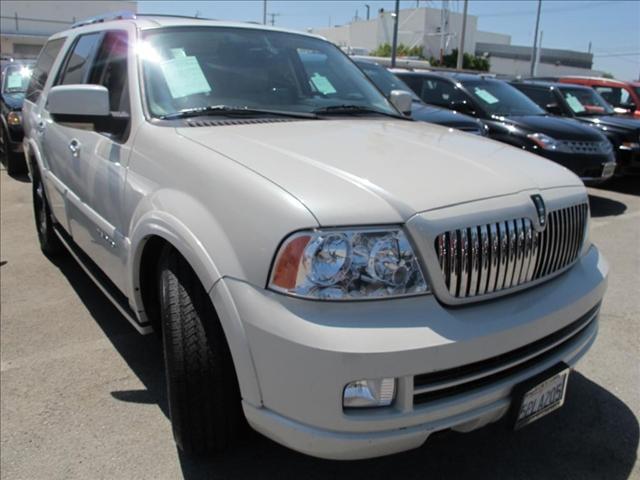 Photo of 2006 Lincoln Navigator