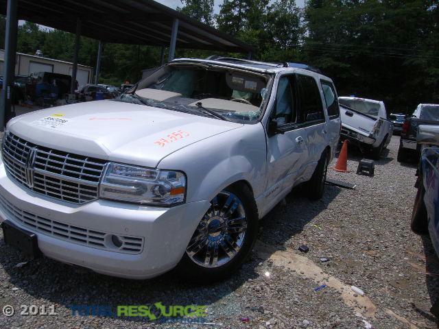 Photo of 2009 Lincoln Navigator